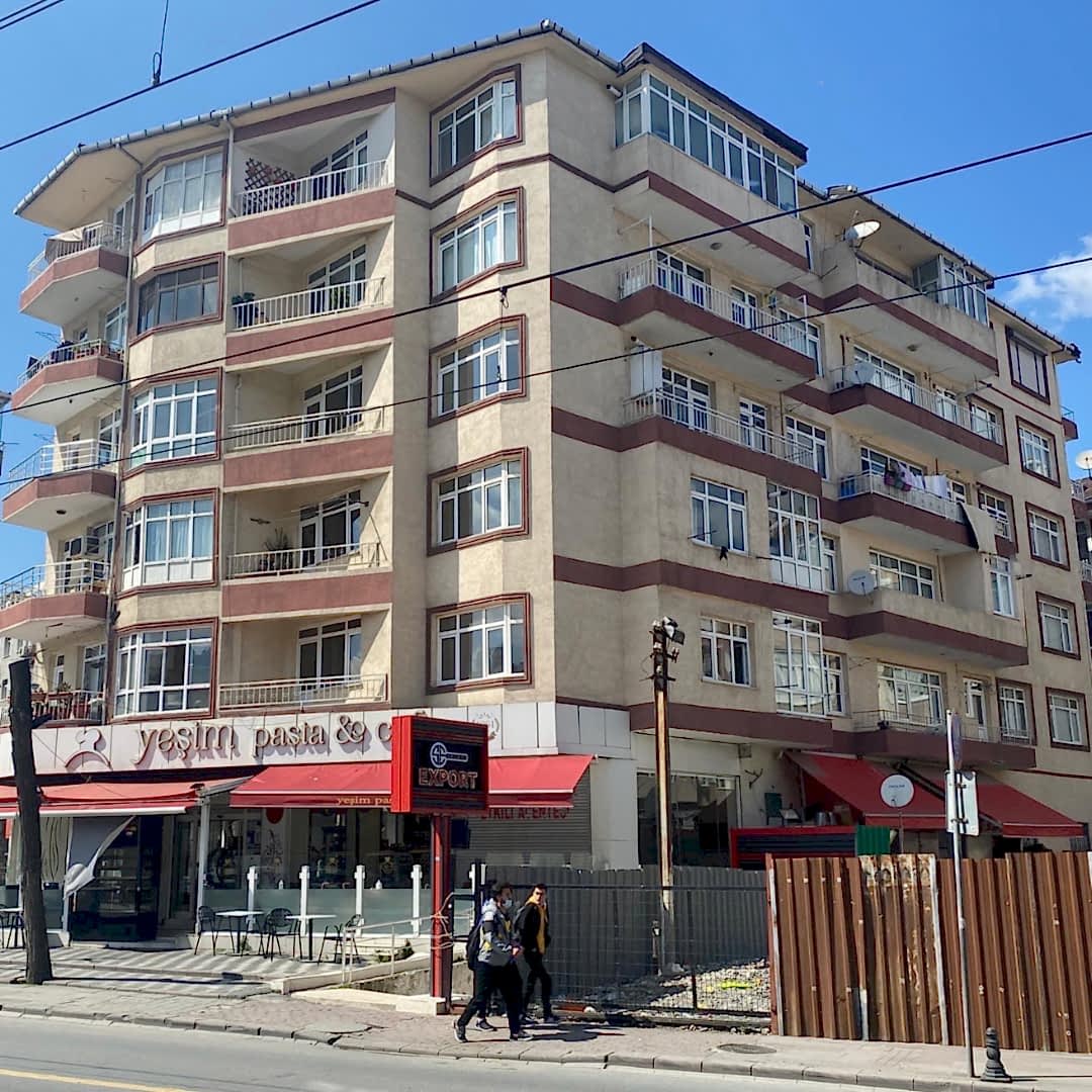 gungoren_merkez_mahallesi_guven_apt_01